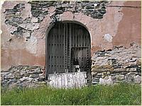 Puerta de entada a la iglesia