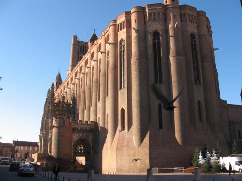 Catedra-fortaleza de Albi (Francia). Girola