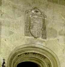 Escudo del obispo Villaln en la Sacrista de la catedral. Foto: Jess Vlchez