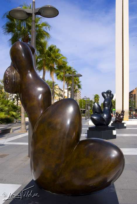 Esculturas de Baltasar Lobo expuestas en la Rambla de Almería (Año 2009) Foto:Jesús Vilchez