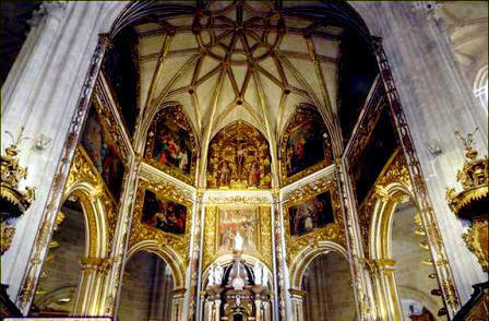 Capilla Mayor y retablo de la Catedral de Almería