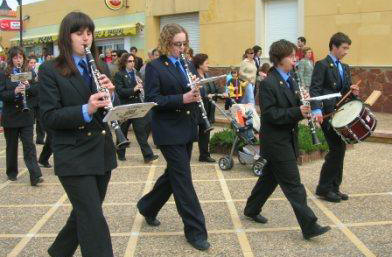 Banda msica en la procesin. 