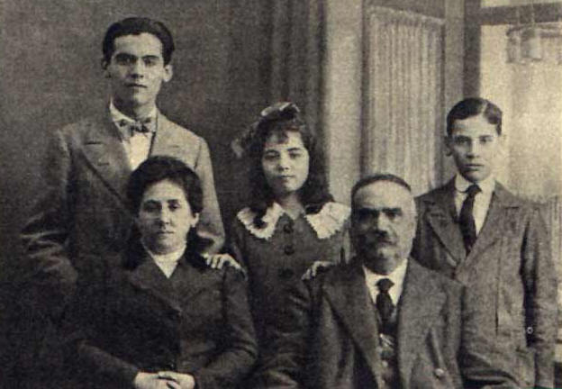 Retrato de la familia de Federico Garca Lorca