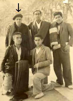 "Taino" y algunos compañeros, antes de incorporarse al servicio militar (1933)