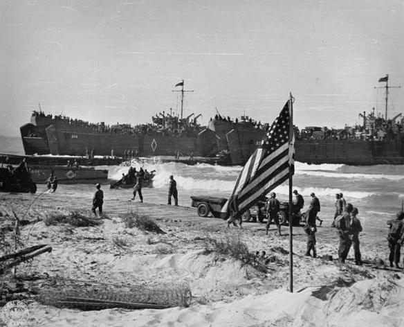 Desembarco de los marines norteamericanos en Sicilia 