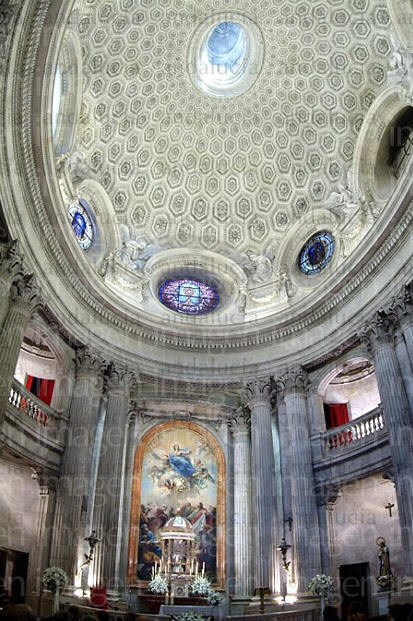 Capilla del Sagrario de la Catedral de Jaén.Detalle de Altar Mayor y cúpula.Foto: Pablo Blanes