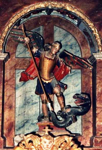 Imagen de San Miguel en la iglesia de Santa María (Moratilla)