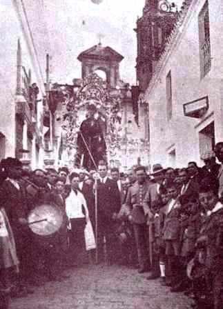 Foto de la procesión de San Antonio Abad en 1.936 en Trigueros (Huelva)